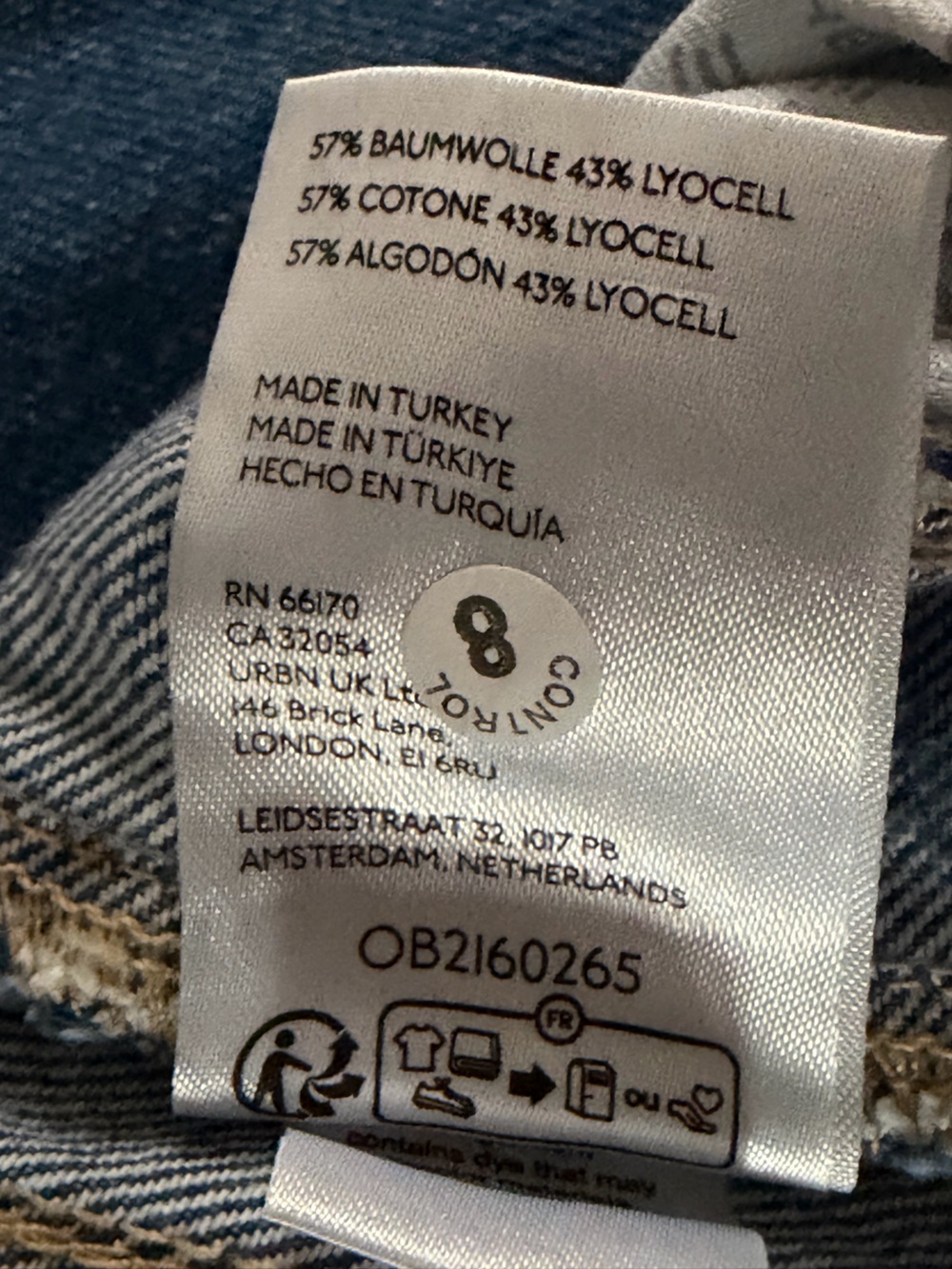 We The Free Good Luck Printed Barrel Jeans in Sun Fade - Picture 13 of 14